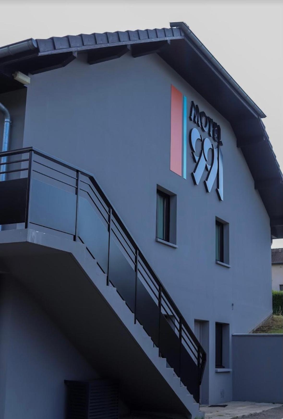 Motel 991 르바비어스두락 외부 사진